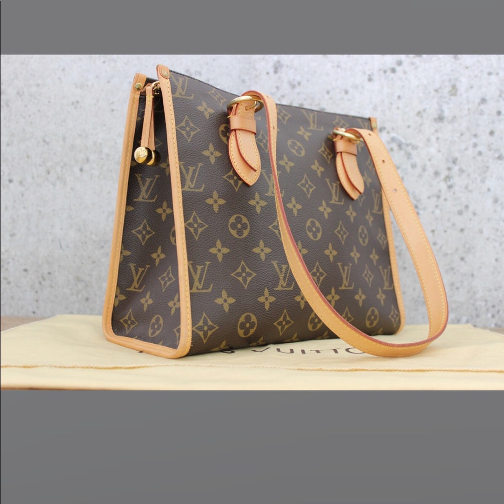 ✨Authentic Louis Vuitton Popincourt Haut✨
